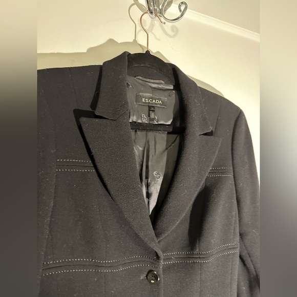 Escada vintage wool black double-breasted blazer contrast seams - Size 36 / US4 - Picture 3 of 15